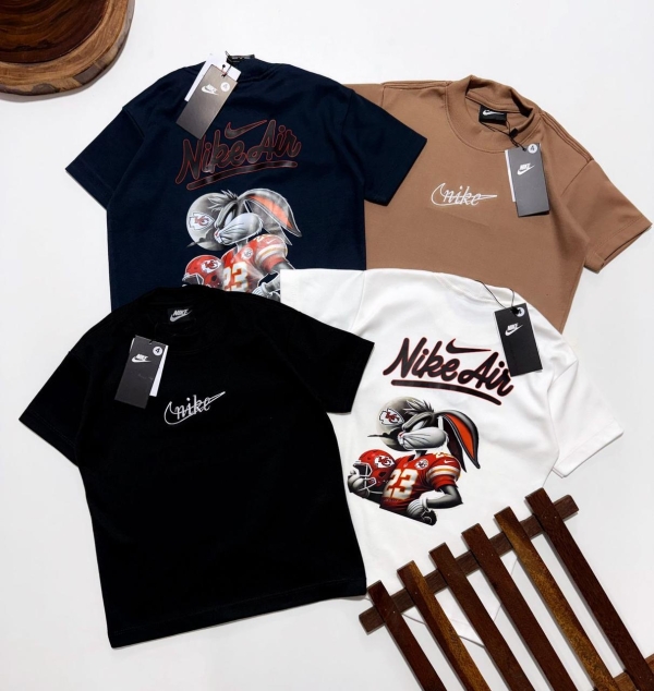 Camiseta Oversized Rabbit