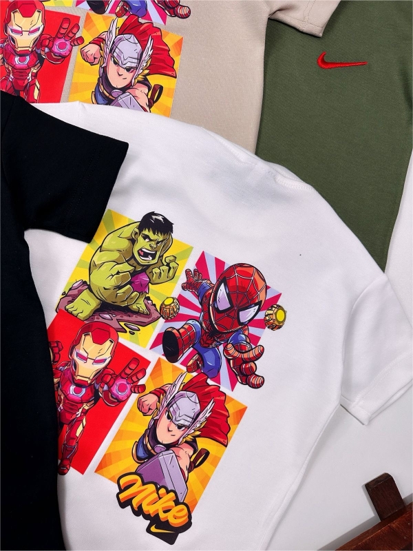 Camiseta Oversized Heróis - Imagem 2